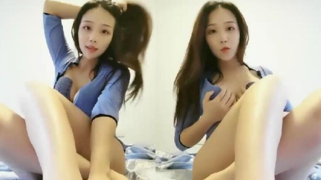 大四音乐学姐大长腿妹子情 趣装诱惑   舔 奶 掰 穴近距离特写拨动奶 头  呻 吟娇 喘非常诱人